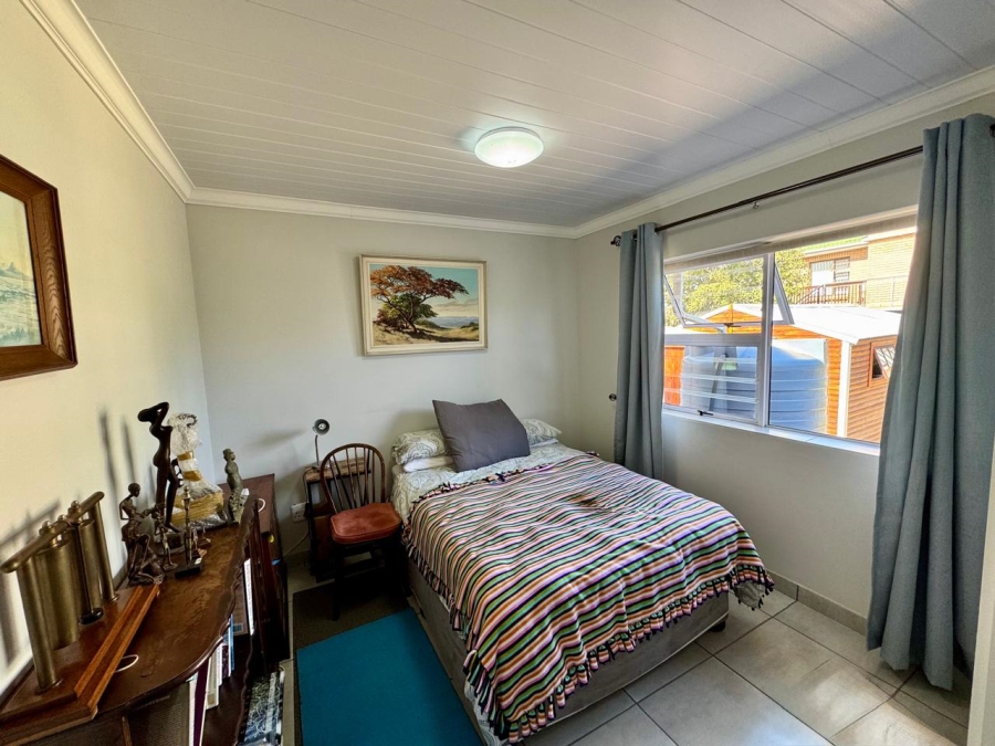 To Let 3 Bedroom Property for Rent in Stilbaai Wes Western Cape